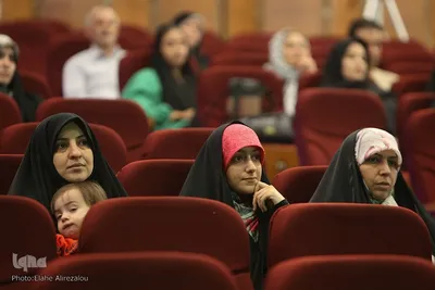 جشن خانوادگی نور امید و ایمان در فرهنگسرای بهمن برگزار شد