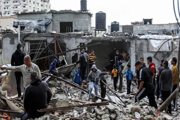 Family Members among Five Killed in Israeli Attack on Gaza