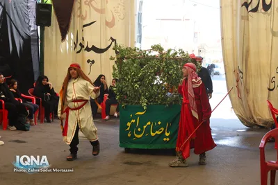 تعزیه شهادت امام رضا(ع) در خمینی‌شهر
