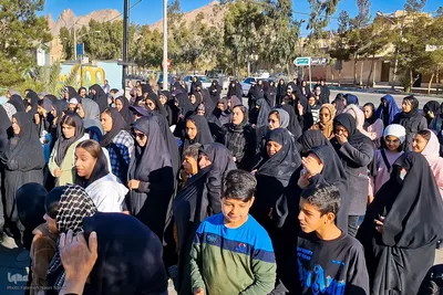 تشییع پیکر شهید گمنام دفاع مقدس در انارک