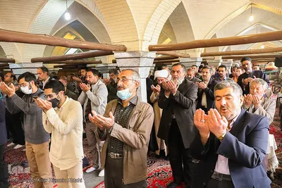 مراسم سحرگاه و اقامه نماز عید فطر در مسجد نو - اصفهان