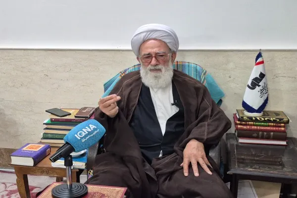 آیت‌الله نظری منفرد