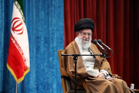 مایه تأسف است که حادثه مسجد گوهرشاد انعکاسی در تاریخ ما نداشته باشد