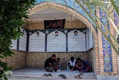 اسکان سیل‌زدگان خوزستانی در یادمان شهدای هویزه