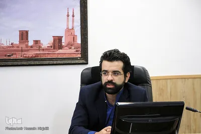 دیدار جمعی از اصحاب رسانه یزد با مدیرکل روابط عمومی استانداری یزد