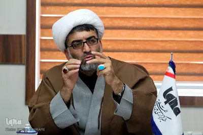 حجت‌الاسلام حسینخانی رئیس اداره قرآنی اداره کل اوقاف استان مرکزی/عکاس:زهرا بهرامی