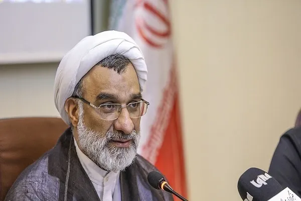 لزوم بکارگیری فناوری‌های تدریس در ارائه علوم و معارف دفاع مقدس