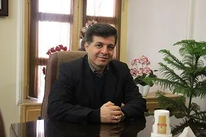 ثبت ملی میدان امام خمینی(ره) همدان با پیاده‌راه‌‌سازی از بین نمی‌رود