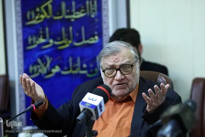مهدی گلشنی، عضو هیئت علمی دانشگاه صنعتی شریف