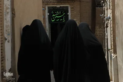 بیش از یک قرن روضه خانگی در خانه برقعی