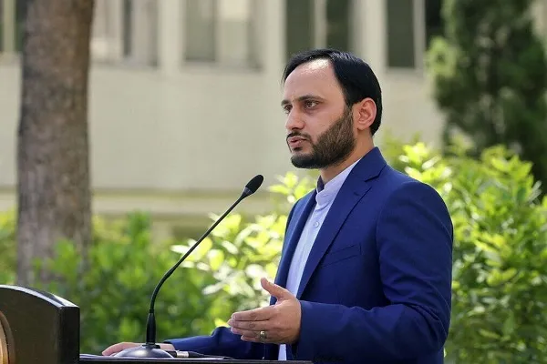 تداوم پرداخت نقدی یارانه‌ها تا فراهم شدن زیرساخت کالابرگ الکترونیکی