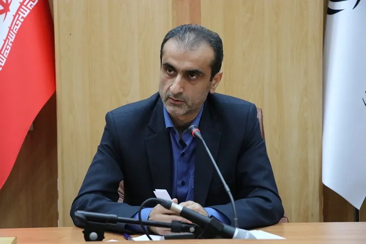 گفتمان‌سازی نماز با تکیه بر اصل وحدت مورد توجه قرار گیرد