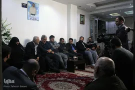دیدار با خانواده شهید مدافع حرم محرم ترک