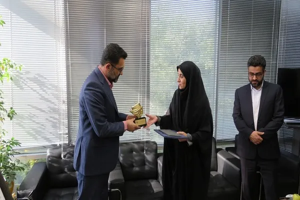 دریافت رتبه اول یازدهمین دوره انتخاب آرشیو برتر از سوی شبکه قرآن