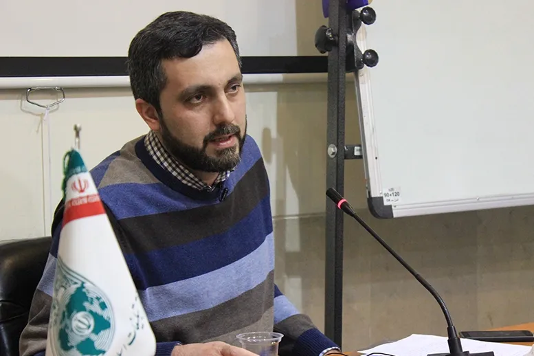 بساطت ذات الهی؛ بررسی دیدگاه موافقان و مخالفان