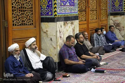 قرار بندگی؛ احیای شب نوزدهم رمضان در  مسجد حظیره یزد