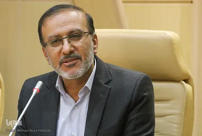 نشست تعامل با فعالان قرآنی استان فارس