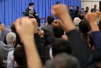 دیدار خانواده‌های شهدای هفتم تیر و مدافع حرم با رهبر انقلاب
