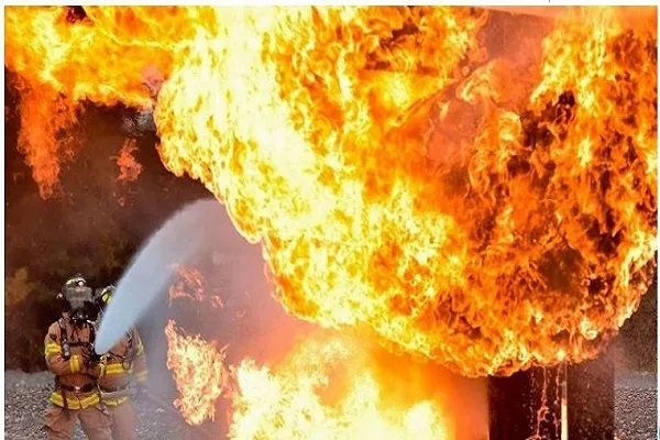  د افغانستان په سالنګ ټونل کښې اور په لسګونوکسان مړۀ ژوبل شول  (غږیزراپور)