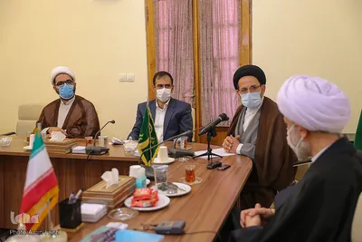دیدار مدیر کل اوقاف با نماینده رهبر معظم انقلاب در فارس