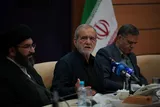 هیچ‌کس جز خدا را نباید تکیه‌گاه بگیریم
