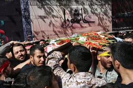 تشییع پیکر شهید مدافع حرم سجاد زبرجدی در محله خانی ابادنو