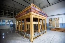Xanım Zeynəbin (s.ə) hərəmi üçün Quran kitabələrinin istehsalı başa çatdı