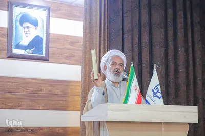 برگزاری آزمون معارفی جشنواره ملی قرآن و عترت دانشجویان در فارس‎