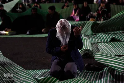 احیای شب قدر در مقبره شهدای دانشگاه امام حسین(ع)