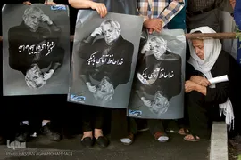 مراسم تشییع جنازه عزت الله انتظامی