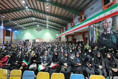 گردهمایی سراسری دانشجویان بسیجی با حضور وزیر علوم