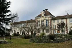 France : un maire épinglé après avoir souhaité un bon Aïd aux musulmans