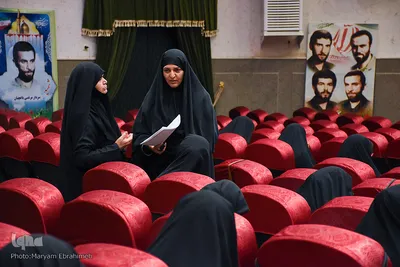 ⁨هفدهمین دوره مسابقات نیمه نهایی قرآن کریم بانوان شاغل در سپاه عاشورا⁩