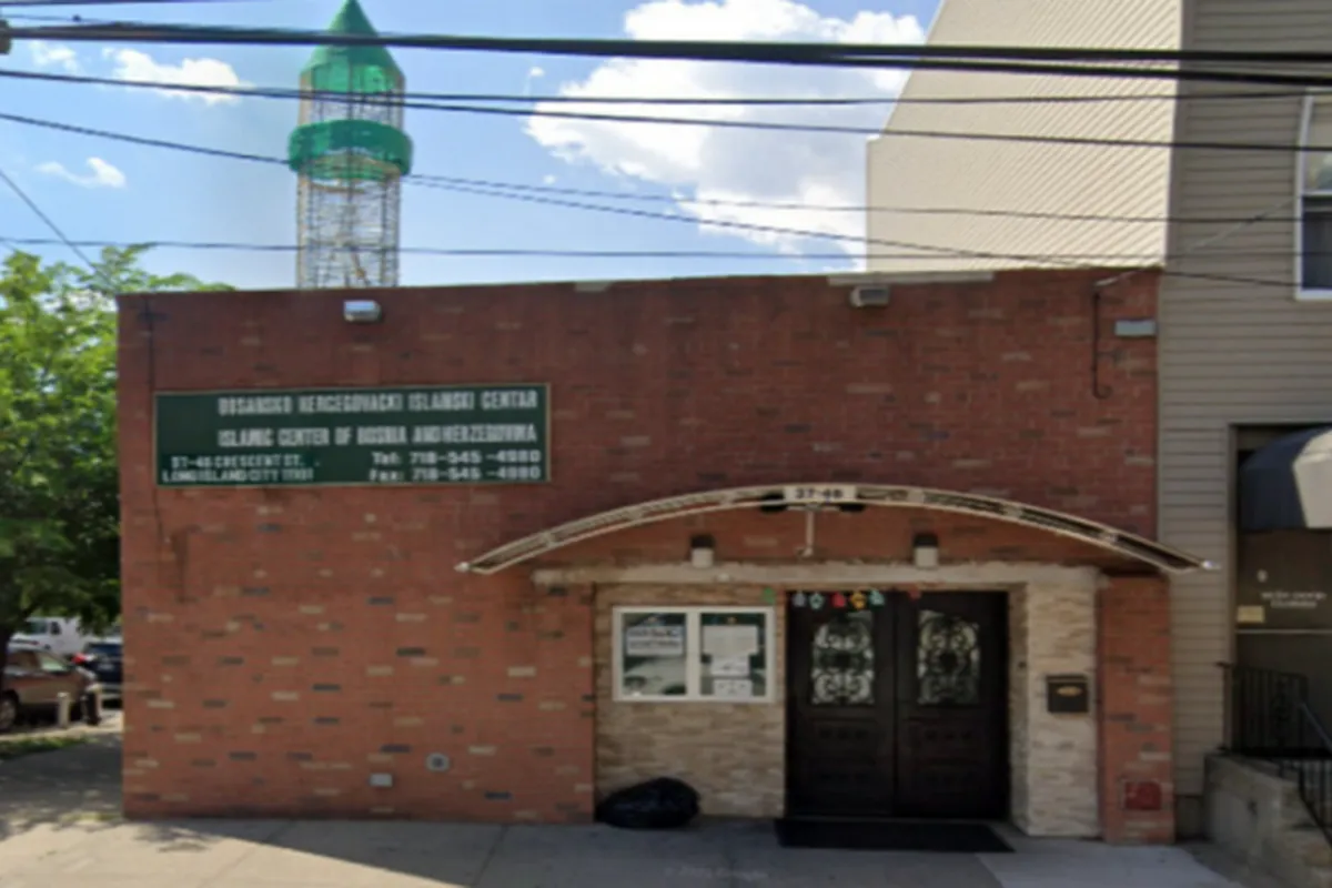 NYPD Urged to Swiftly Probe Attack Targeting Imam of Islamic Center  