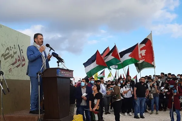 بالصور...تنظيم إحتفال شبابي جماهيري في لبنان نصرة للقدس وفلسطين