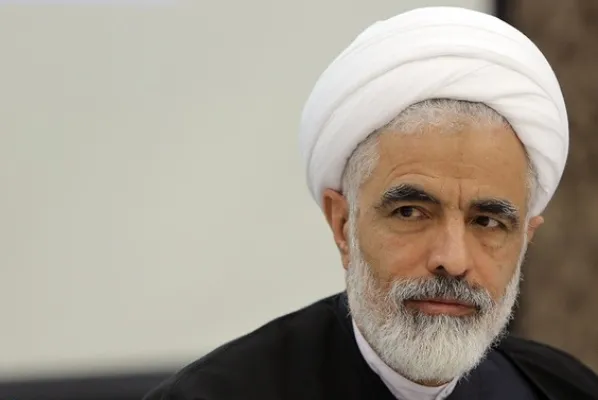 راهپیمایی 22 بهمن امسال مشابه سال 58 برگزار شود/ ضرورت پرهیز از تفرقه و اختلاف‌افکنی