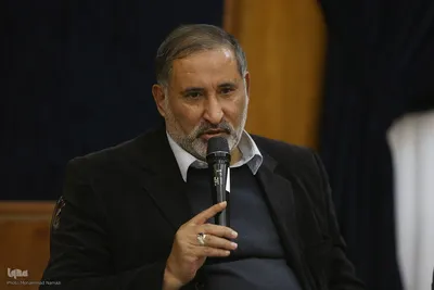 مراسم شعر خوانی شاعران بین المللی حوزه مقاومت