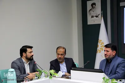 نشست انجمن کتابخانه های عمومی استان با ریاست فاطمی استاندار یزد‎‎