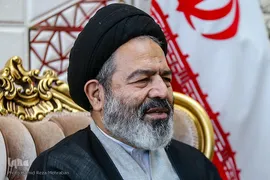 حجت‌الاسلام والمسلمین سیدعبدالفتاح نواب نماینده ولی فقیه در امور حج و زیارت و سرپرست زائران ایرانی