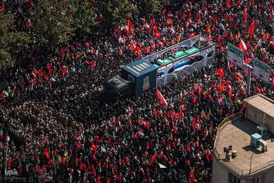 تشییع پیکر رهبر شهید در تهران