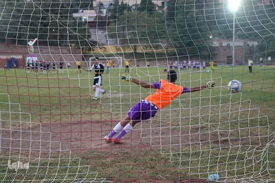 قهرمانان بزرگ، نان آوران کوچک