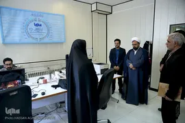 
بازدید حجت‌الاسلام والمسلمین حبیب رضا ارزانی، دبیر ستاد عالی کانونهای فرهنگی و هنری مساجد کشور از تحریریه ایکنا