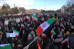 اجتماع بیعت شیرازی ها با سومین رهبر انقلاب