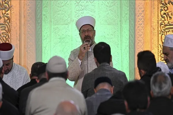 حضور رئیس سازمان دیانت ترکیه در تجمع دعا برای غزه
