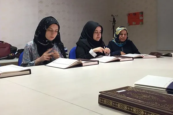 Kur’an-ı Kerim aşkı engel tanımadı