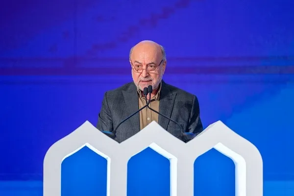 بناء الجسور بين المذاهب الإسلاميَّة من أجل تحقيقِ الأمَّة الواحدة أمرٌ ضروريٌّ + صور