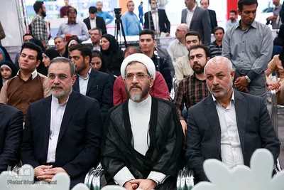 افتتاح ششمین نمایشگاه ایران نوشت