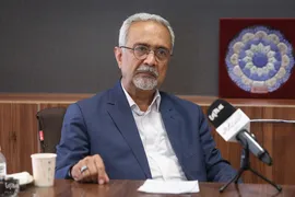 محمد نهاوندیان - سیاستمدار، مدرس دانشگاه و اقتصاددان ایرانی