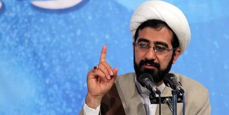 زیارت «آل یاسین» جمعه‌ها در مساجد و امامزادگان قرائت می‌شود