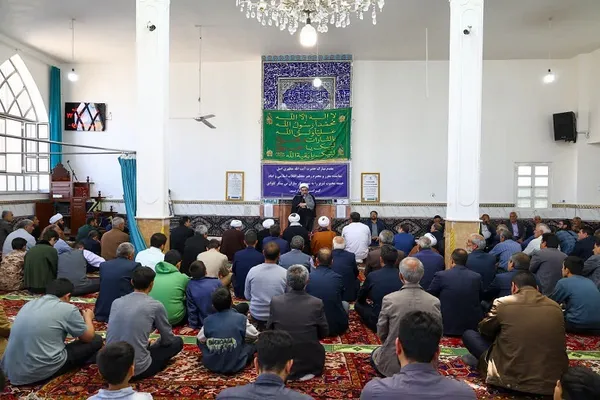 دیدار امام جمعه تبریز با مردم شهر کلوانق